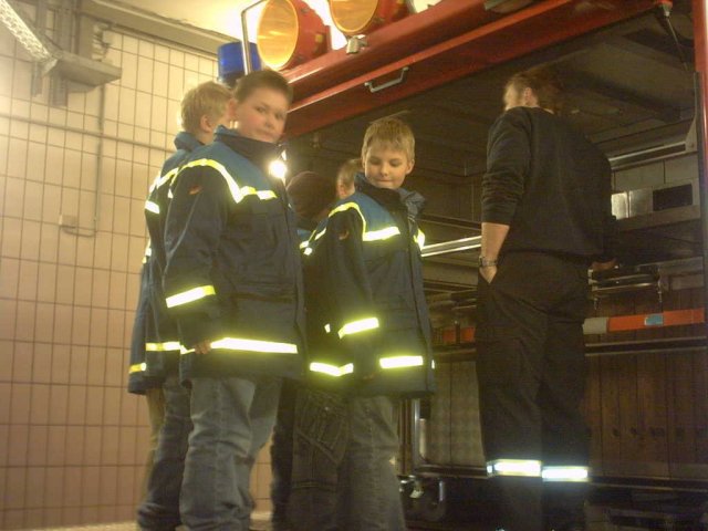 063THW-JugendFeuerwache1230206